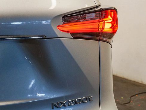 Used 2016 Lexus NX 200t AWD image 11