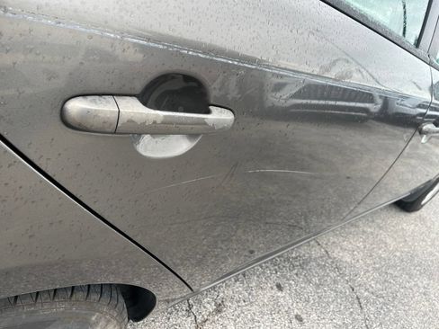 Used 2011 Kia Forte EX FWD image 15