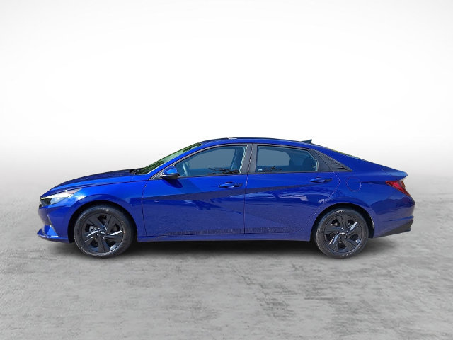 Used 2023 Hyundai Elantra SEL FWD image 7