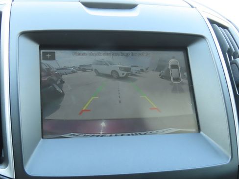 Used 2018 Ford Edge SEL w/ Equipment Group 201A FWD image 32