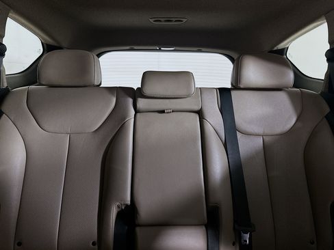 Used 2019 Hyundai Santa Fe Limited image 30