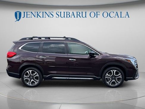 Used 2024 Subaru Ascent Touring AWD/4WD image 2