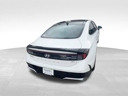 Used 2024 Hyundai Sonata Limited FWD image 8