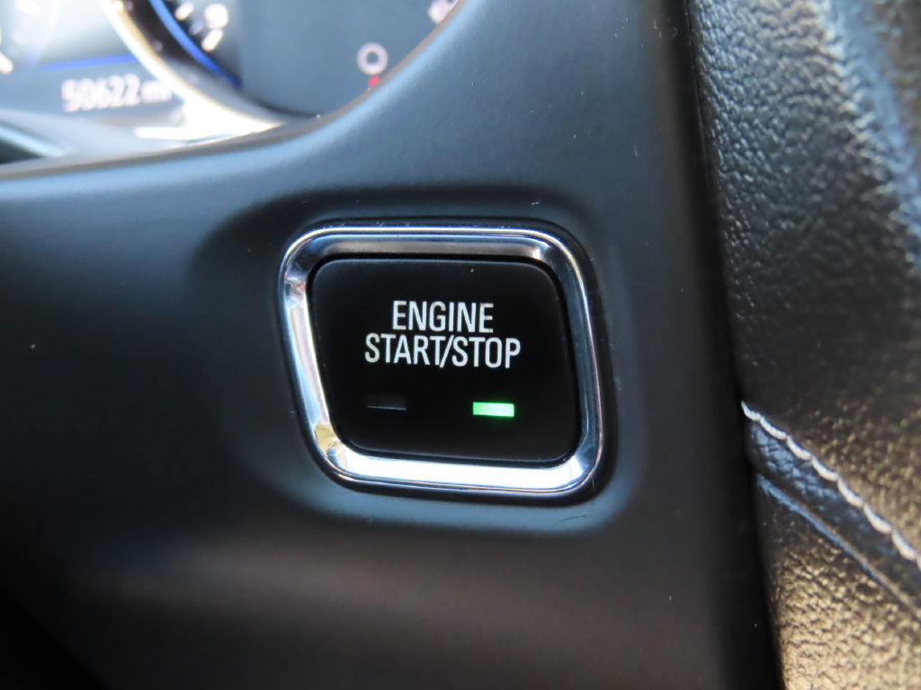 Certified 2022 GMC Acadia Denali w/ GMC Pro Grade Package AWD/4WD image 15