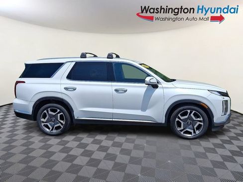Certified 2023 Hyundai Palisade Limited AWD/4WD image 7