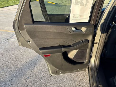 Used 2023 Ford Escape Active w/ Tech Pack #2 AWD/4WD image 27