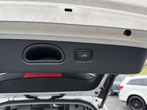 Used 2017 Hyundai Tucson Sport w/ Cargo Package AWD/4WD image 13