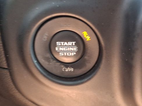 Used 2021 Jeep Wrangler Unlimited Sport AWD/4WD image 22