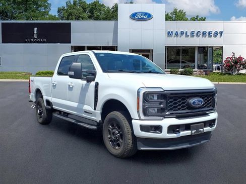 Used 2023 Ford F350 XLT w/ XLT Premium Package AWD/4WD image 1