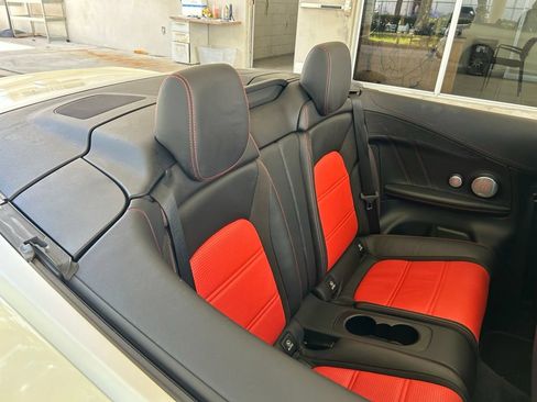 Used 2020 Mercedes-Benz C 63 AMG Cabriolet image 12