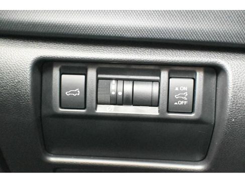 Used 2026 Subaru Forester Premium AWD/4WD image 26
