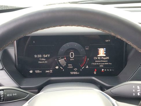 Used 2024 GMC Acadia AT4 image 23