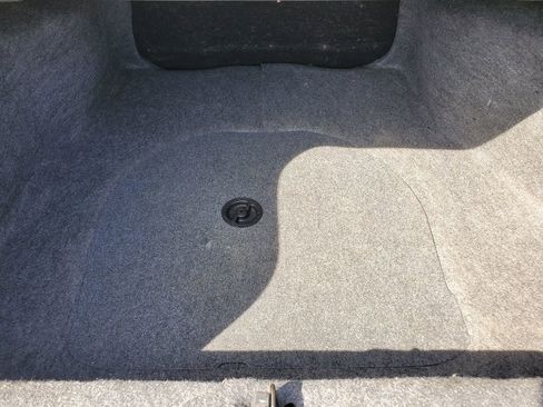 Used 2004 Chevrolet Impala image 28