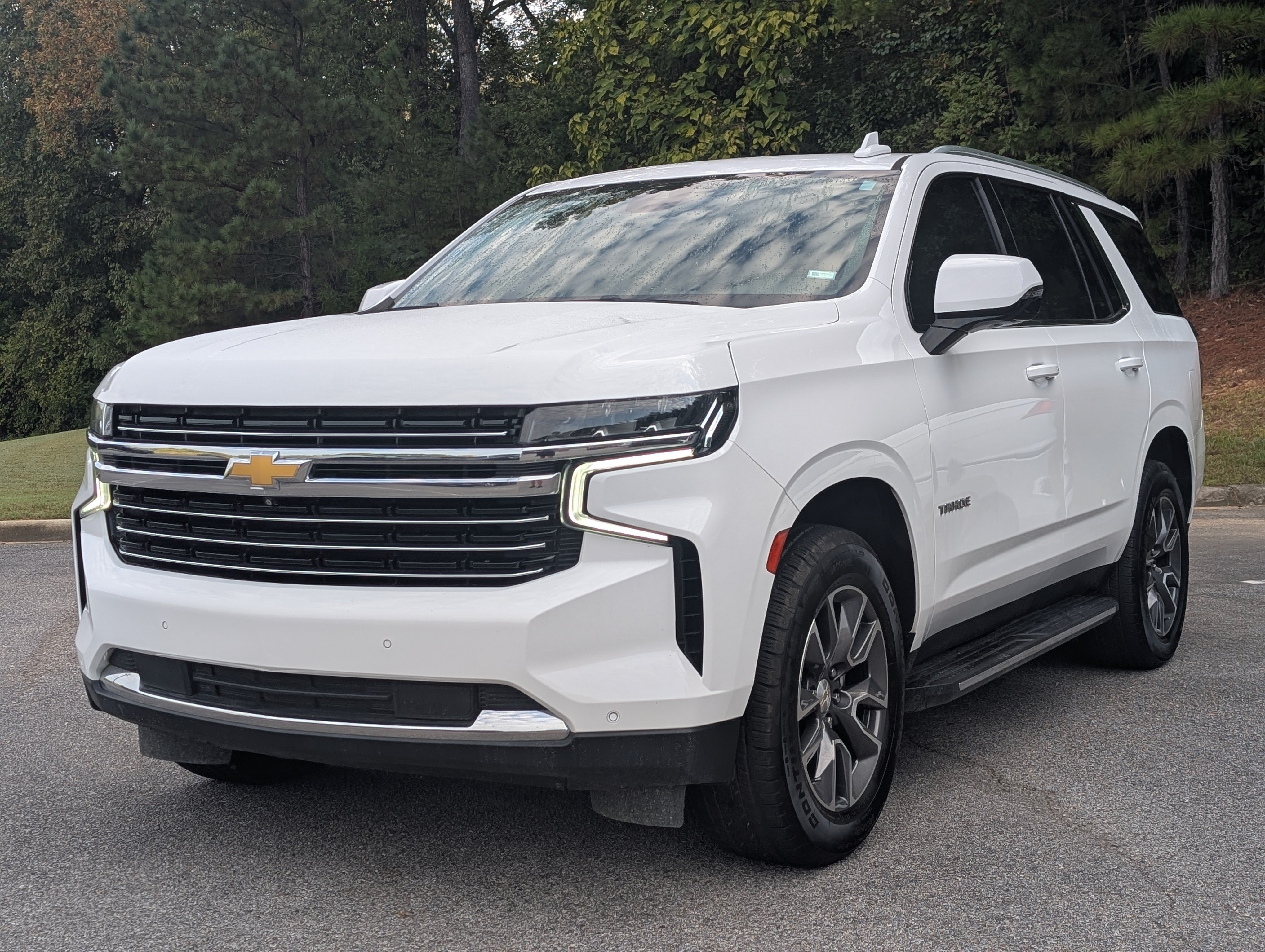 Used 2023 Chevrolet Tahoe LT w/ Luxury Package RWD image 5