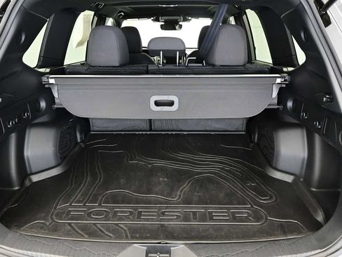 Used 2025 Subaru Forester Premium AWD/4WD image 26