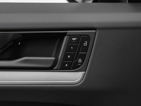 Certified 2025 Porsche Cayenne image 24