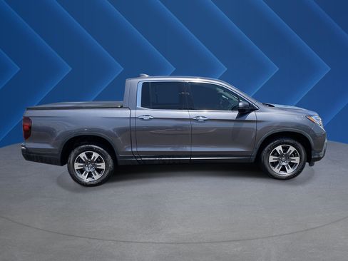Used 2019 Honda Ridgeline RTL-E image 2