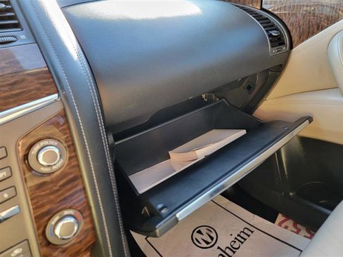 Used 2018 Nissan Armada Platinum w/ Captain Seat Package image 44