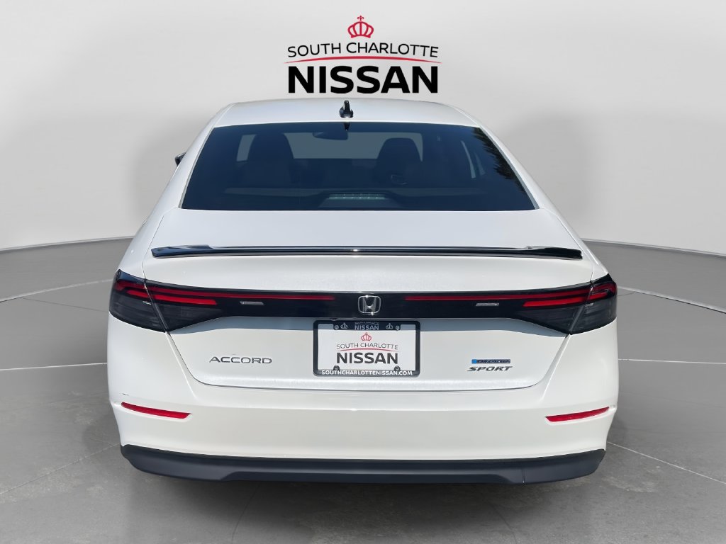 Used 2024 Honda Accord Sport image 5