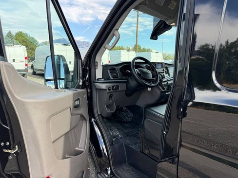 Used 2023 Ford Transit 250 148 High Roof Extended w/ Load Area Protection Package RWD image 13