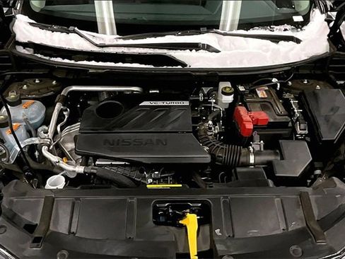 New 2025 Nissan Rogue SL image 11