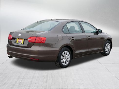 Used 2014 Volkswagen Jetta S image 7