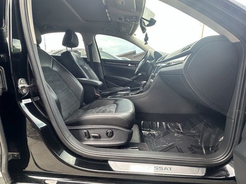 Used 2014 Volkswagen Passat TDI SEL Premium FWD image 7