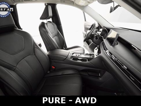 Used 2023 INFINITI QX60 Pure image 11