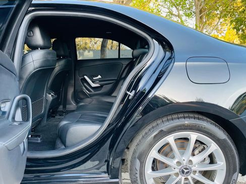 Used 2021 Mercedes-Benz A 220 image 10