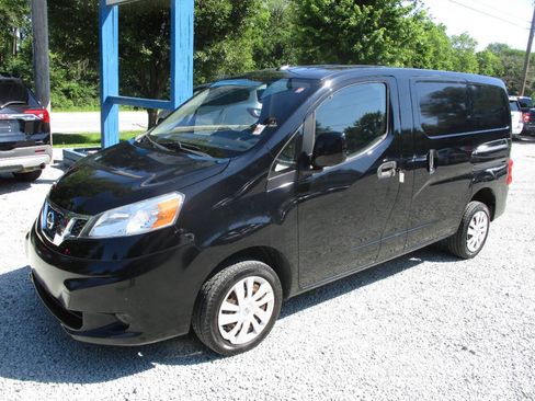 Used 2014 Nissan NV200 SV w/ Technology Package FWD image 1