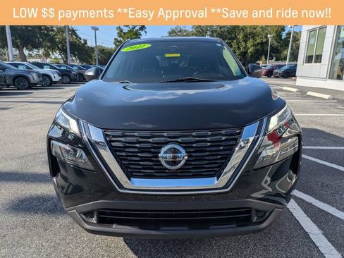 Used 2021 Nissan Rogue S FWD image 9