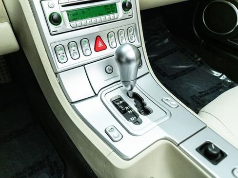 Used 2005 Chrysler Crossfire Limited RWD image 25