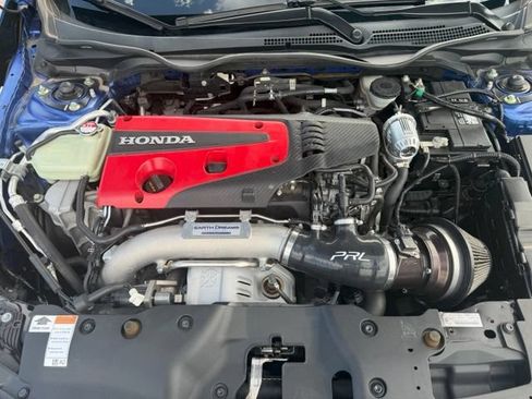 Used 2019 Honda Civic Type R image 4