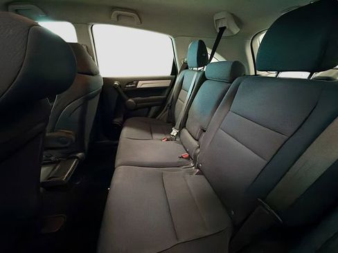 Used 2011 Honda CR-V LX image 17