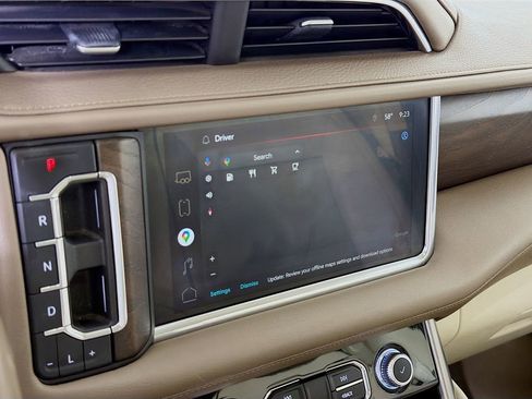 Used 2022 GMC Yukon Denali image 17