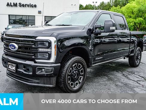 Used 2025 Ford F350 Platinum AWD/4WD image 3