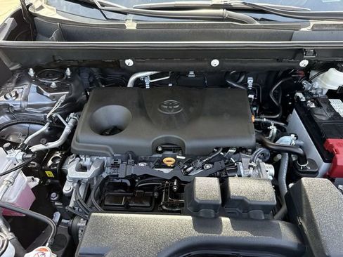 Used 2024 Toyota RAV4 XLE Premium FWD image 35