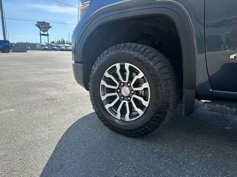 Used 2021 GMC Sierra 1500 AT4 w/ AT4 Premium Package image 28