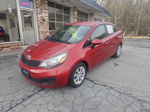 Used 2013 Kia Rio LX w/ PWR Pkg image 2