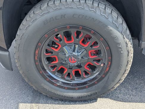 Used 2017 GMC Canyon SLE w/ SLE Convenience Package image 13