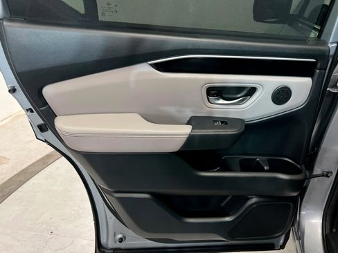 Used 2024 Honda Pilot EX-L image 19