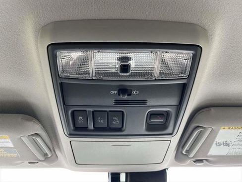 Used 2020 Toyota 4Runner SR5 image 31