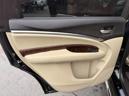 Used 2018 Acura MDX SH-AWD w/ Technology Package image 16