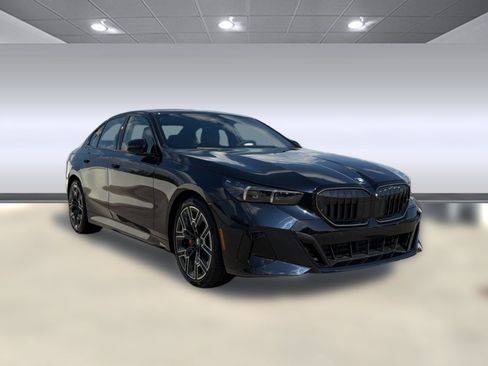 New 2027 BMW 530i w/ M Sport Package RWD image 6