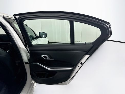 Used 2026 BMW 330i Sedan RWD image 32