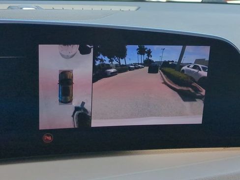 Used 2024 Cadillac XT4 Premium Luxury w/ Active Safety Package FWD image 18