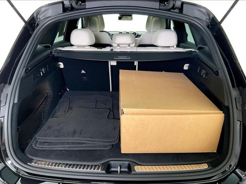 Certified 2024 Mercedes-Benz GLC 300 4MATIC image 40