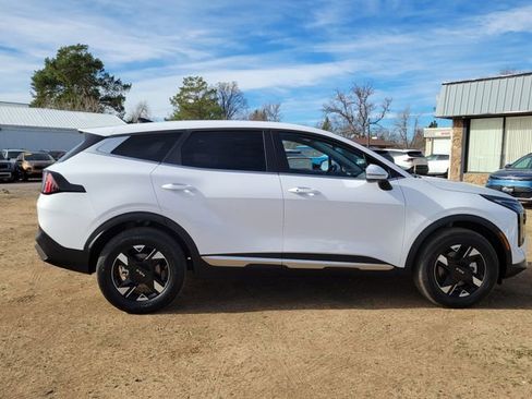 Certified 2026 Kia Sportage LX w/ LX Convenience Package image 6