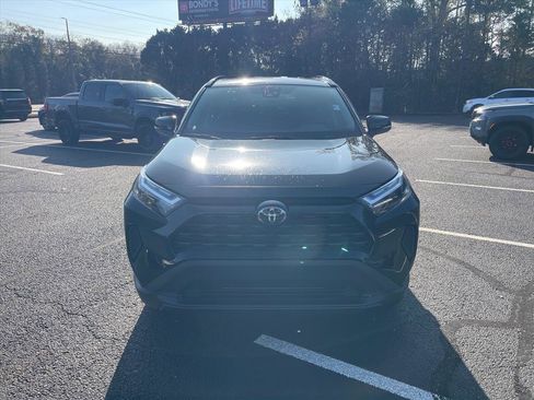 Used 2024 Toyota RAV4 XLE image 2