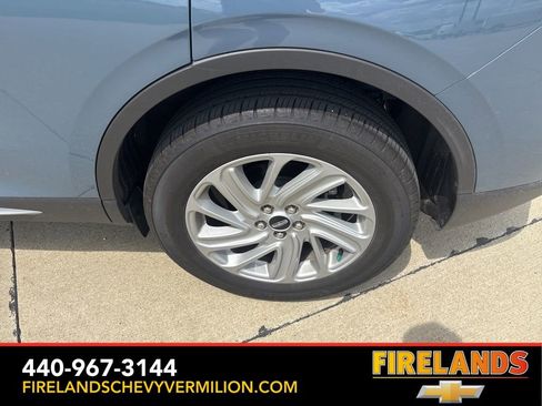 Used 2024 Lincoln Corsair AWD image 27